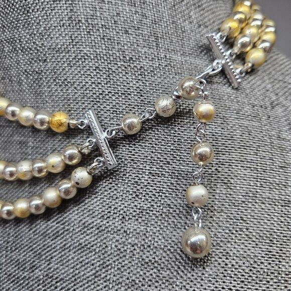 VINTAGE Multi-Strand Crackled Gold Beaded Bead Plastic Necklace Made in Japan - Picture 4 of 6